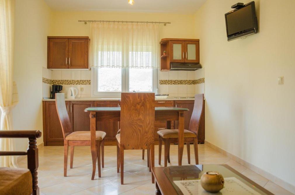 San Giorgio Apartments Skala Potamia  Zimmer foto